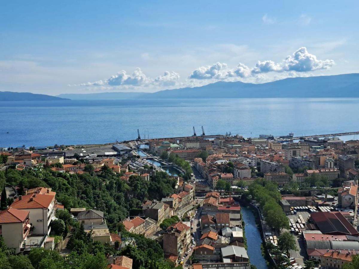 Studio Apartment Adriari With Large Terrace Rijeka Luaran gambar