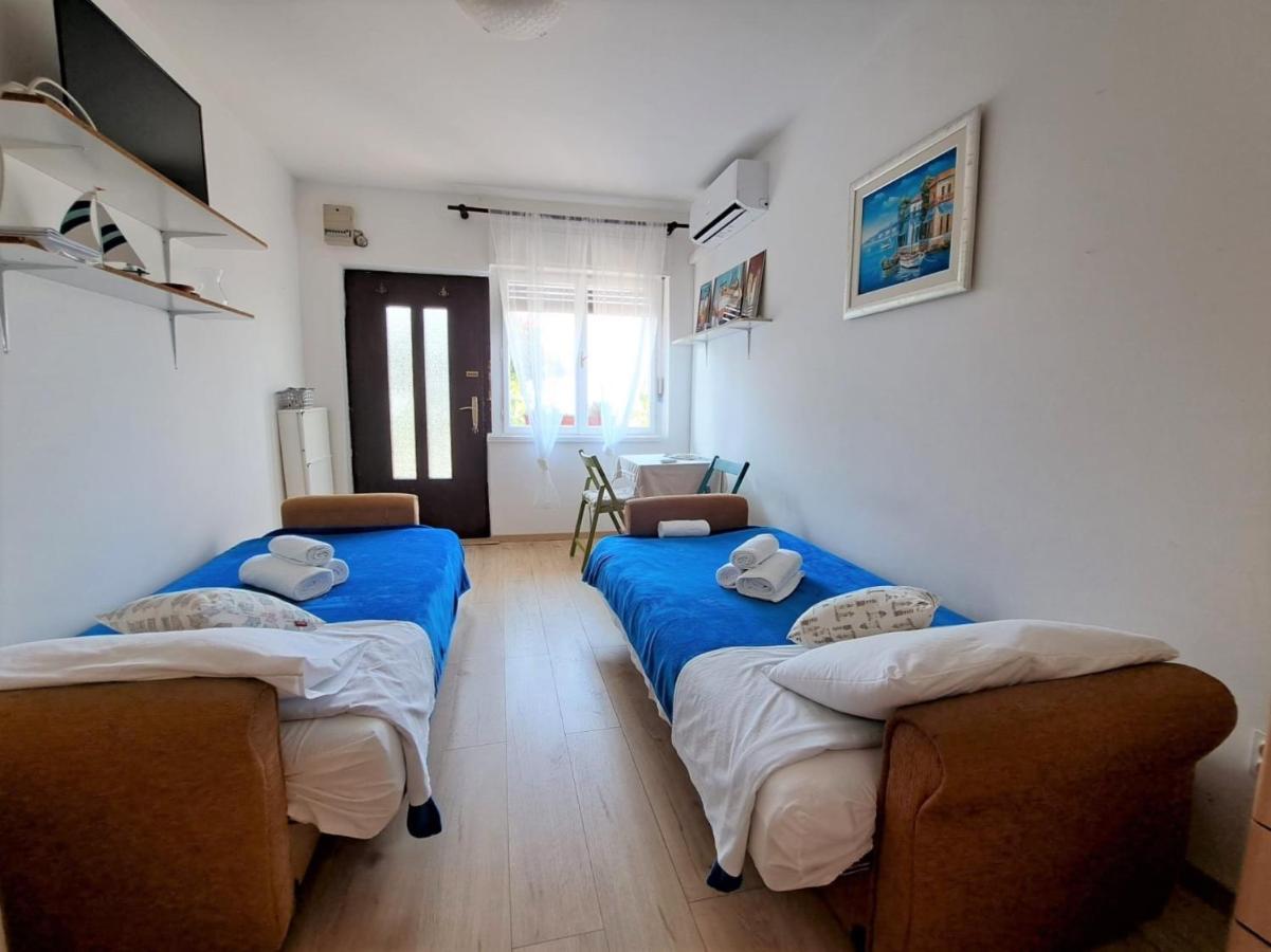 Studio Apartment Adriari With Large Terrace Rijeka Luaran gambar